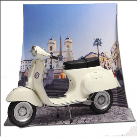 MAQUETA 1:9 MOTO VESPA 125 PRIMAVERA ITALERI