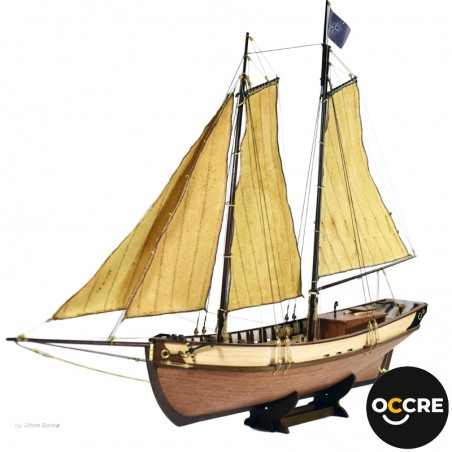 BARCO POLARIS CON VELAS OCCRE