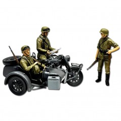 MAQUETA MOTO BMW R75 1/35 CON SIDECAR ITALERI